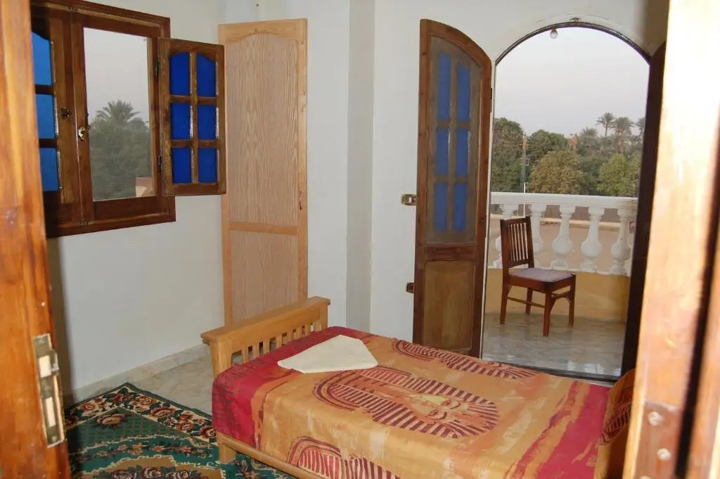 Каир: Sakkara Inn Hotel