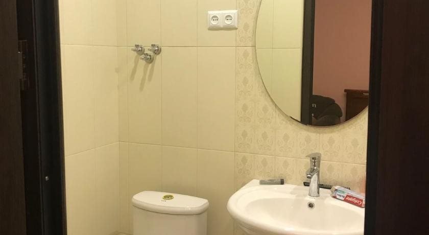 Ереван: Crown Hotel