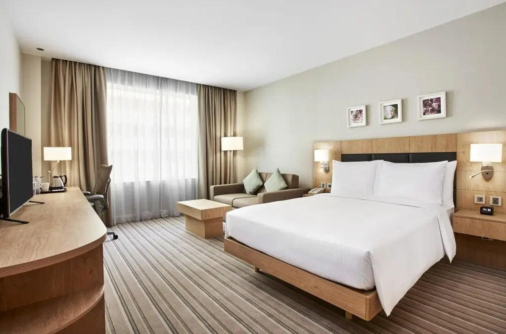 Дубай: Hilton Garden Inn Dubai, Mall Avenue