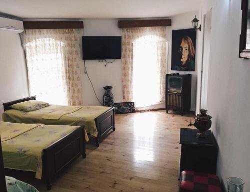 Тбилиси: jeki's apartment in old tbilisi