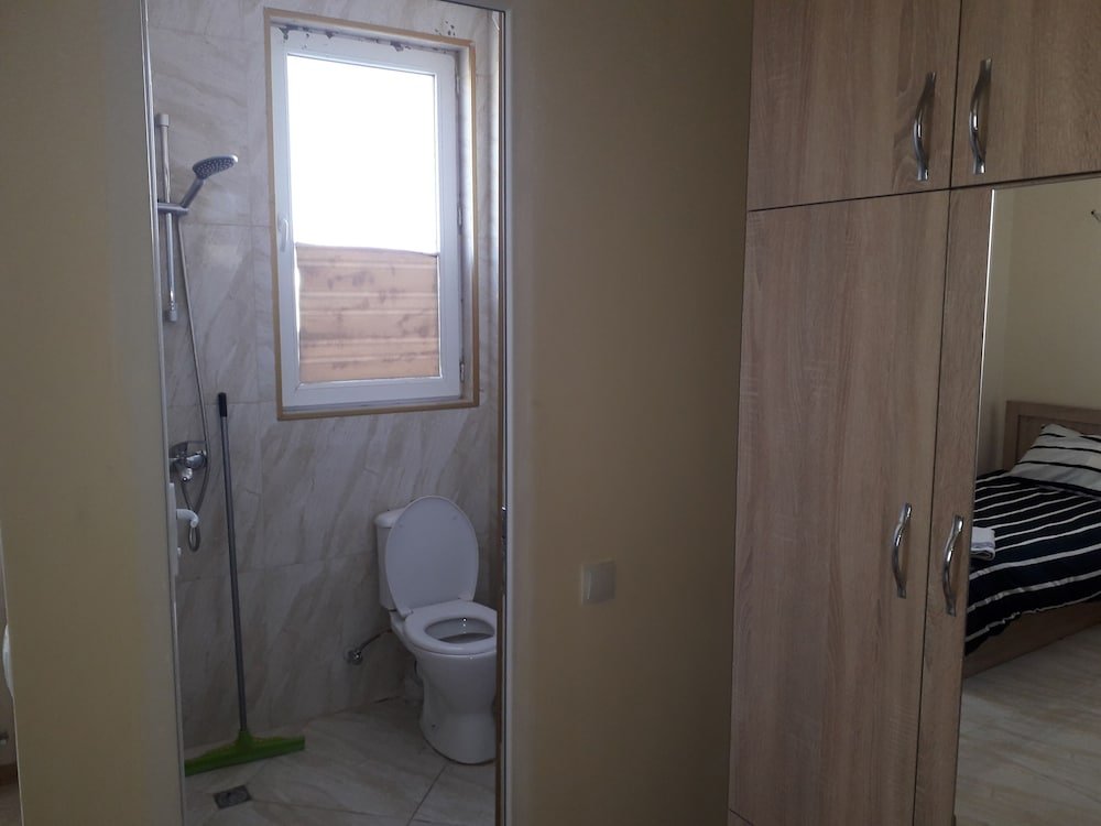 Тбилиси: Hotel Ivertubani