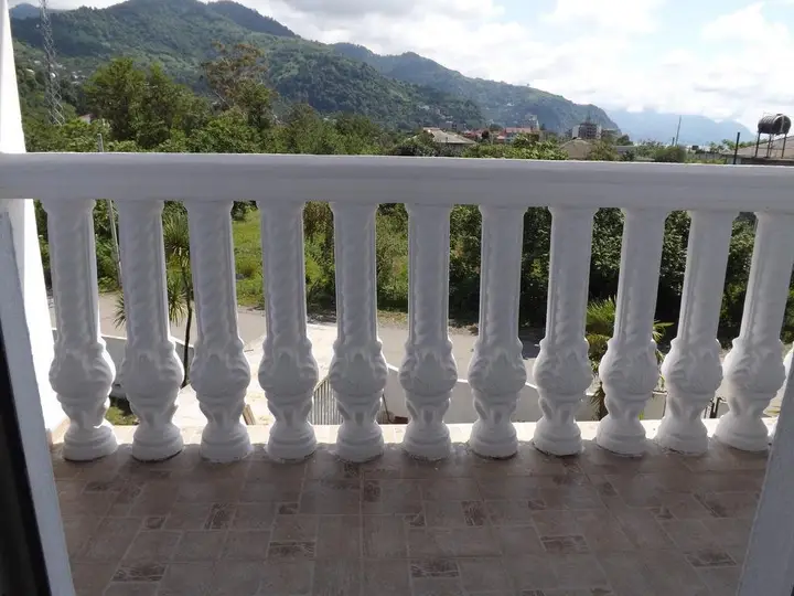 Батуми: Guest House White House