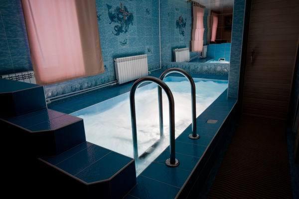 Екатеринбург: Mega Light Hotel
