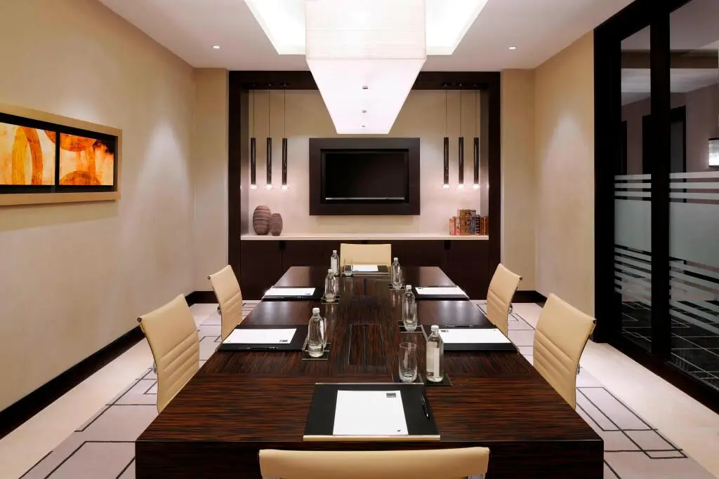 Дубай: JW Marriott Marquis Hotel Dubai