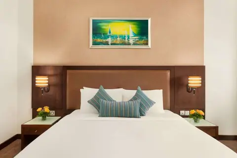 Ramada by Wyndham Dubai Deira — фото 1