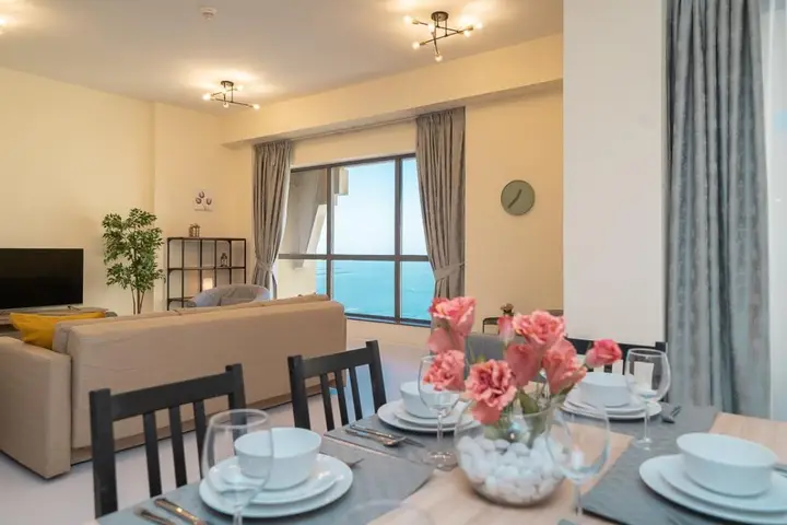 Дубай: Fantastic sea views apartment