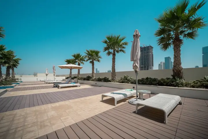 Дубай: Luxury studio with balcony in Dubai