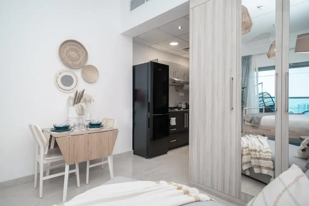Дубай: Charming apt. with views in Business Bay