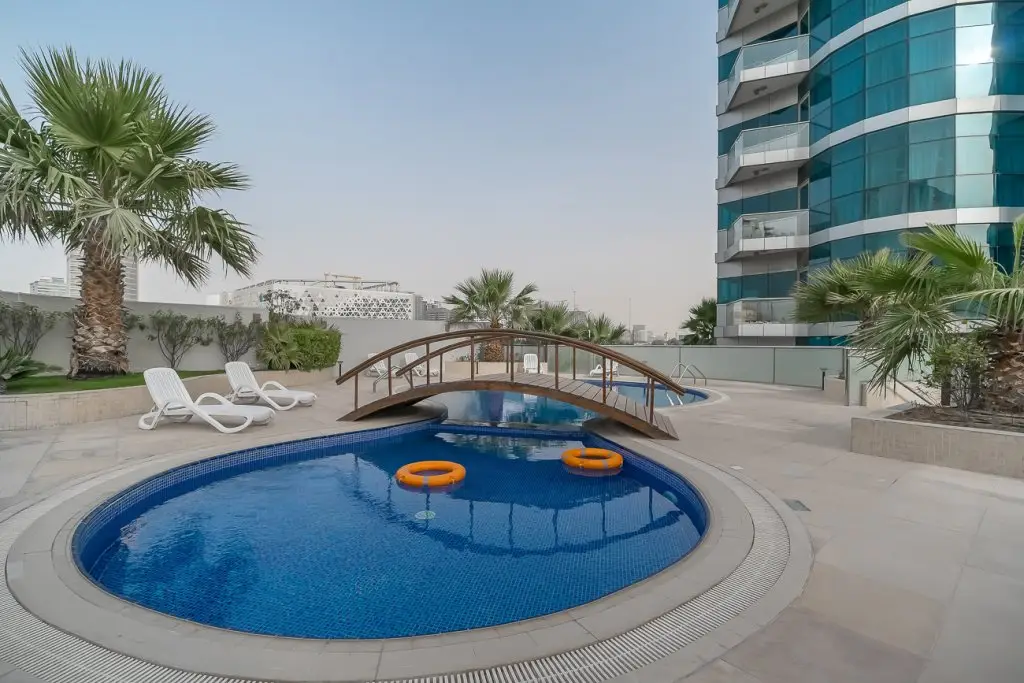 Дубай: Beautiful flat in Jumeirah Village Circle