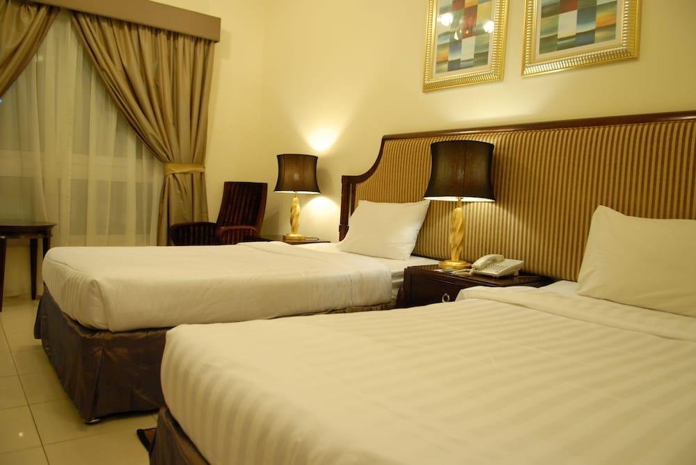 Дубай: Almanar Hotel Apartment Deluxe