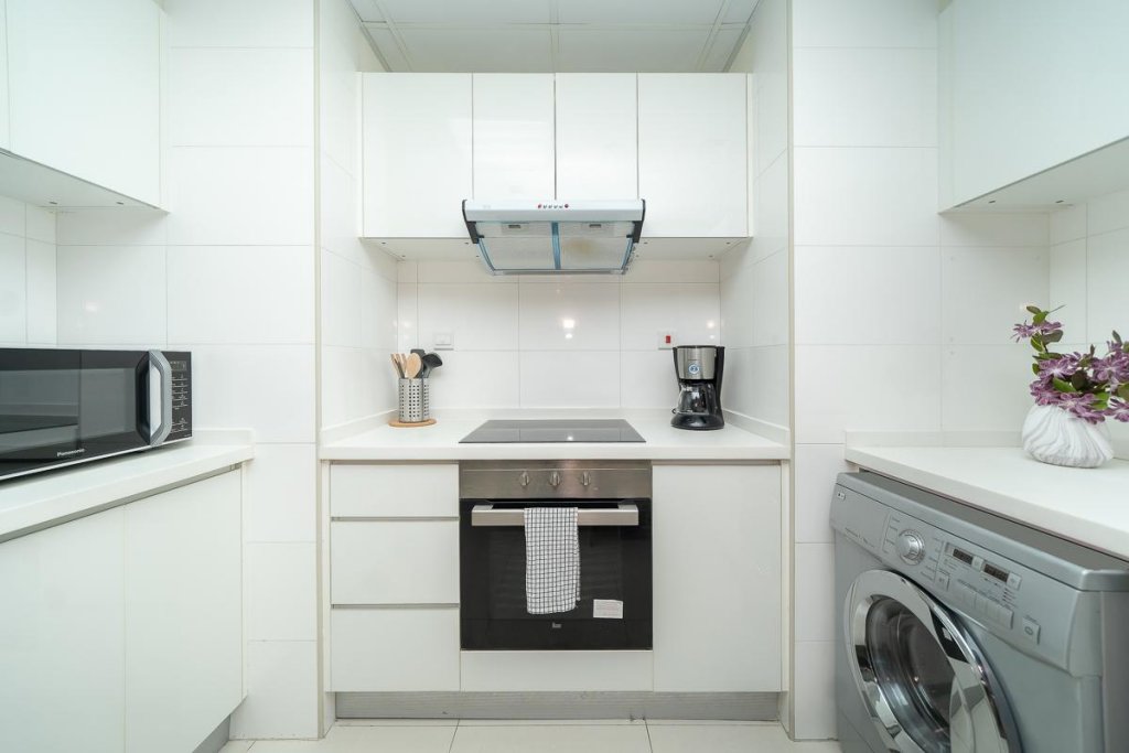 Дубай: Gorgeous apartment with Marina view
