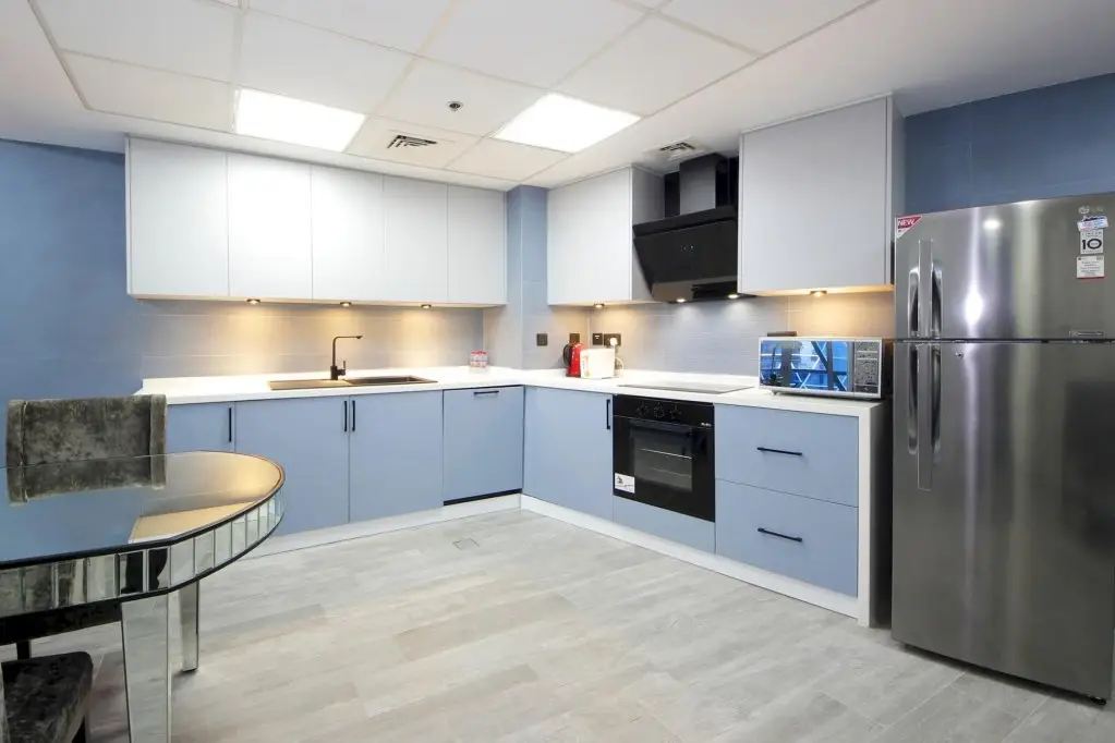 Дубай: Upgraded One Bedroom IN Park Tower - DIFC