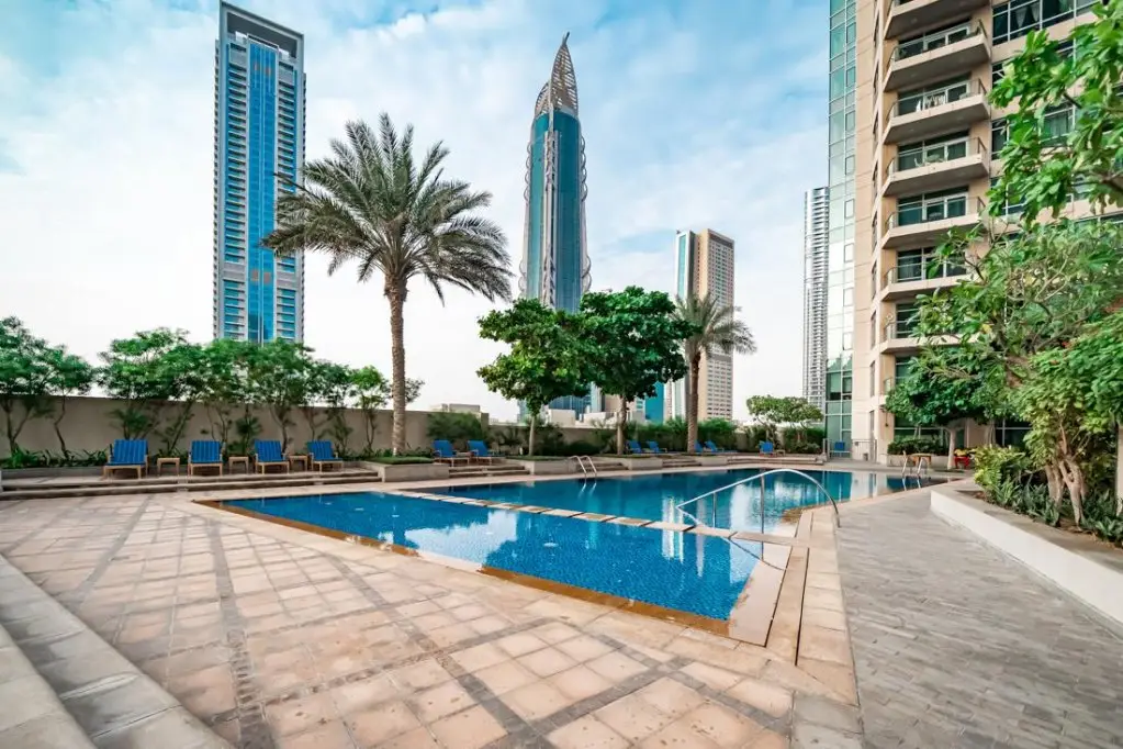 Дубай: Design two bedroom apartment close to Burj Khalifa