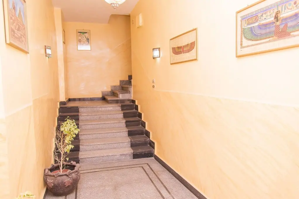 Гиза: Guardian Guest House