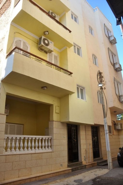 Луксор: Karnak Flats