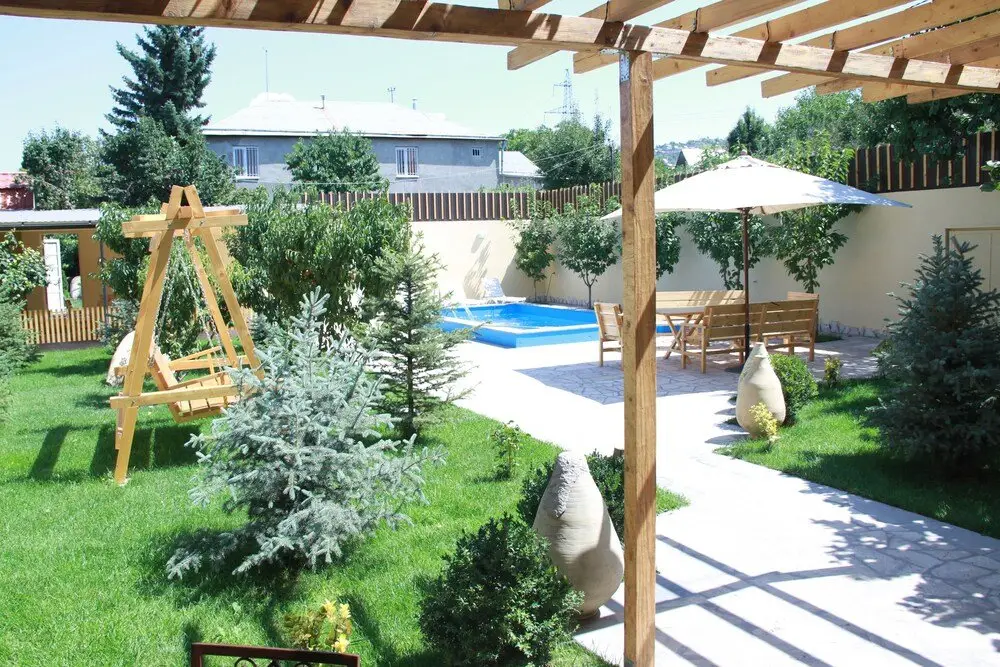 Ереван: Villa Quattro - Villa with Open Pool and Eco Garden