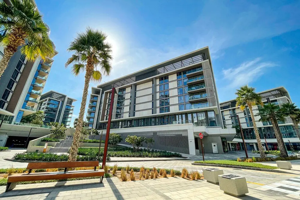 DHH Bluewater Island Building 2 Sea View — фото 1