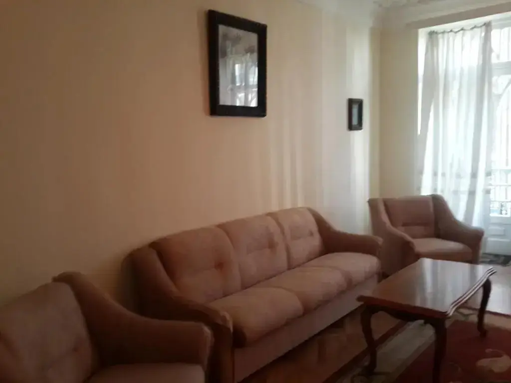 Батуми: Apartment on Rustaveli 41