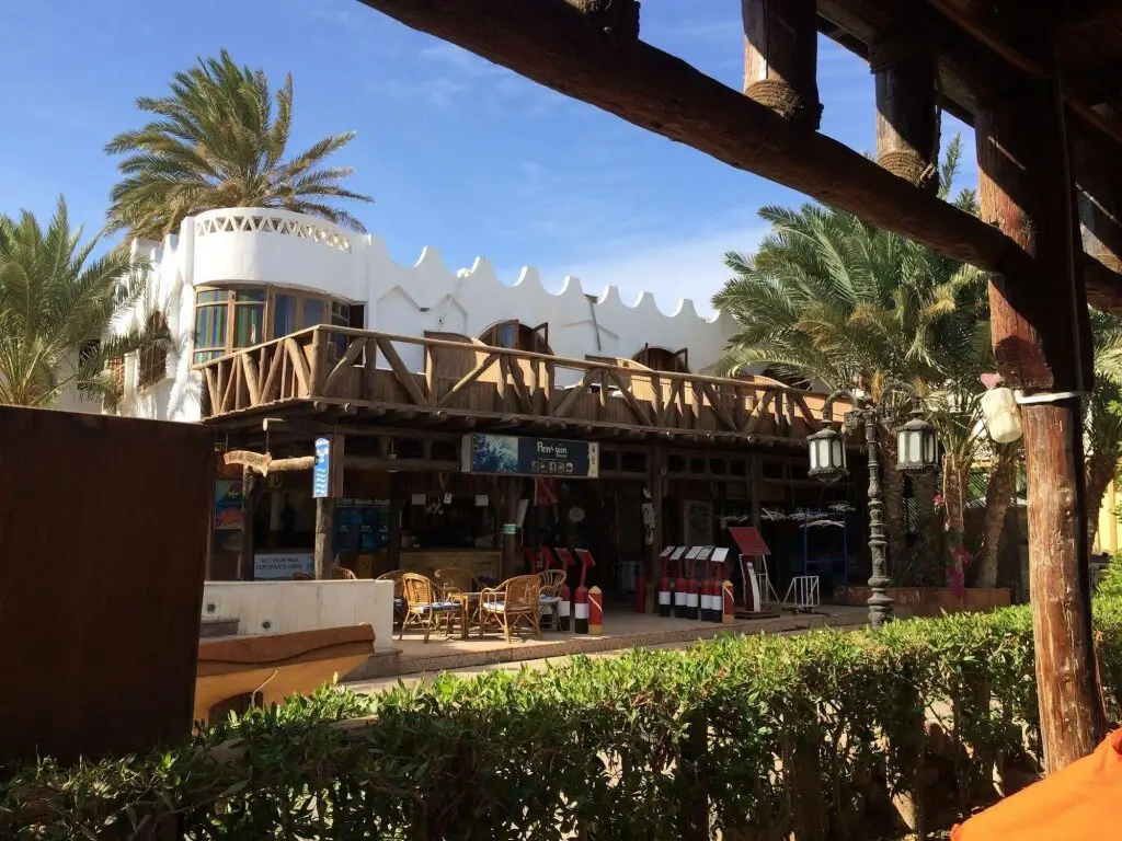 Дахаб: Penguin Village Dahab