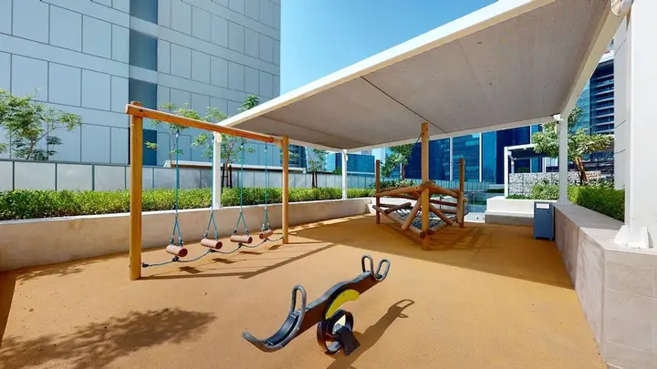 Дубай: WelHome - Cozy 1BR With Private Balcony Steps From the Canal