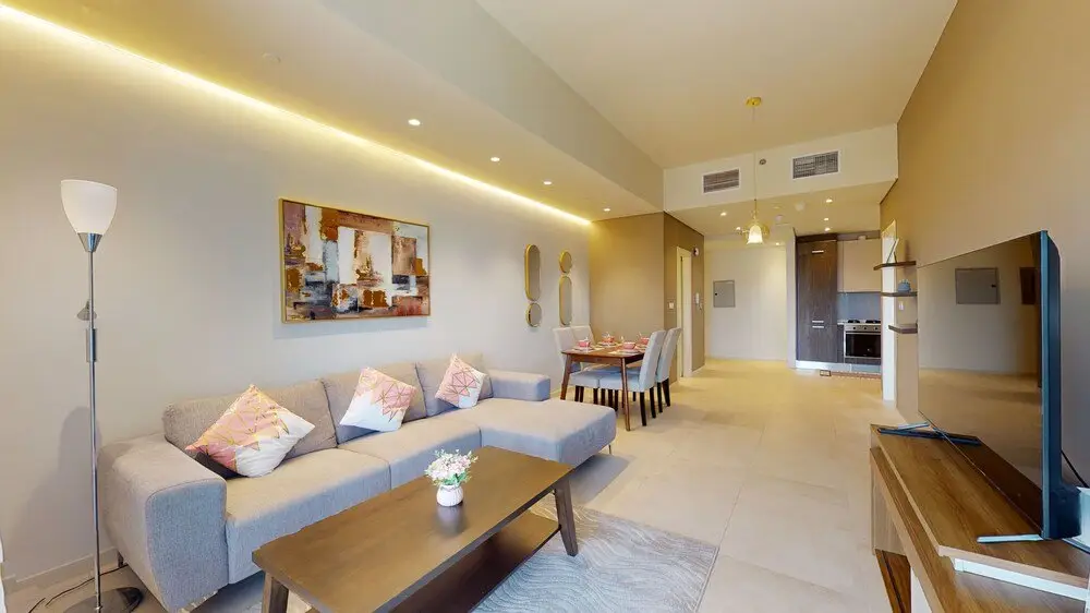 Дубай: WelHome - Panoramic City Views Amidst Gardens in JVC