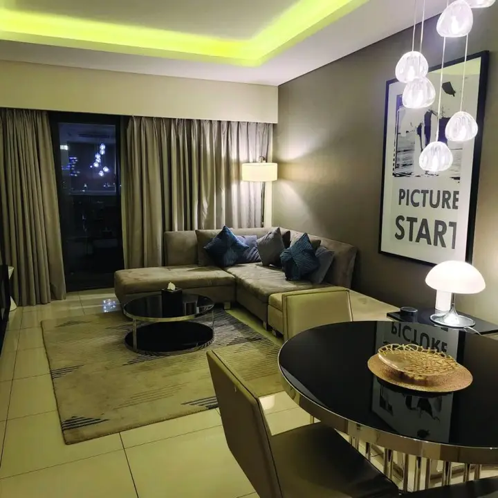 Дубай: Quill Residence One Bedroom Apartment Burj Khalifa View