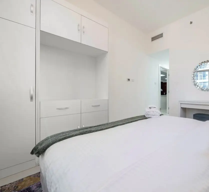 Дубай: KOHH - 2BR in Marina Wharf