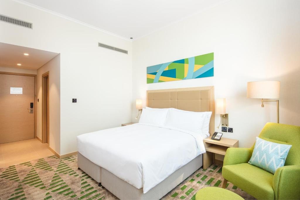 Дубай: Holiday Inn Hotel & Suites Dubai Science Park, an IHG Hotel