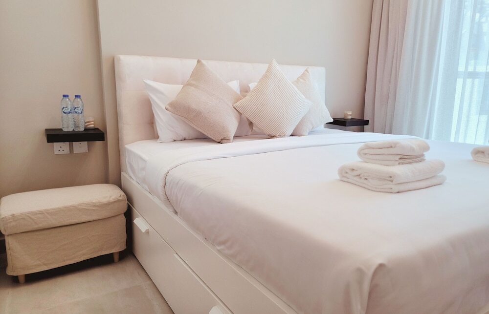 Дубай: Snug & Congenial 1BR with Canal View