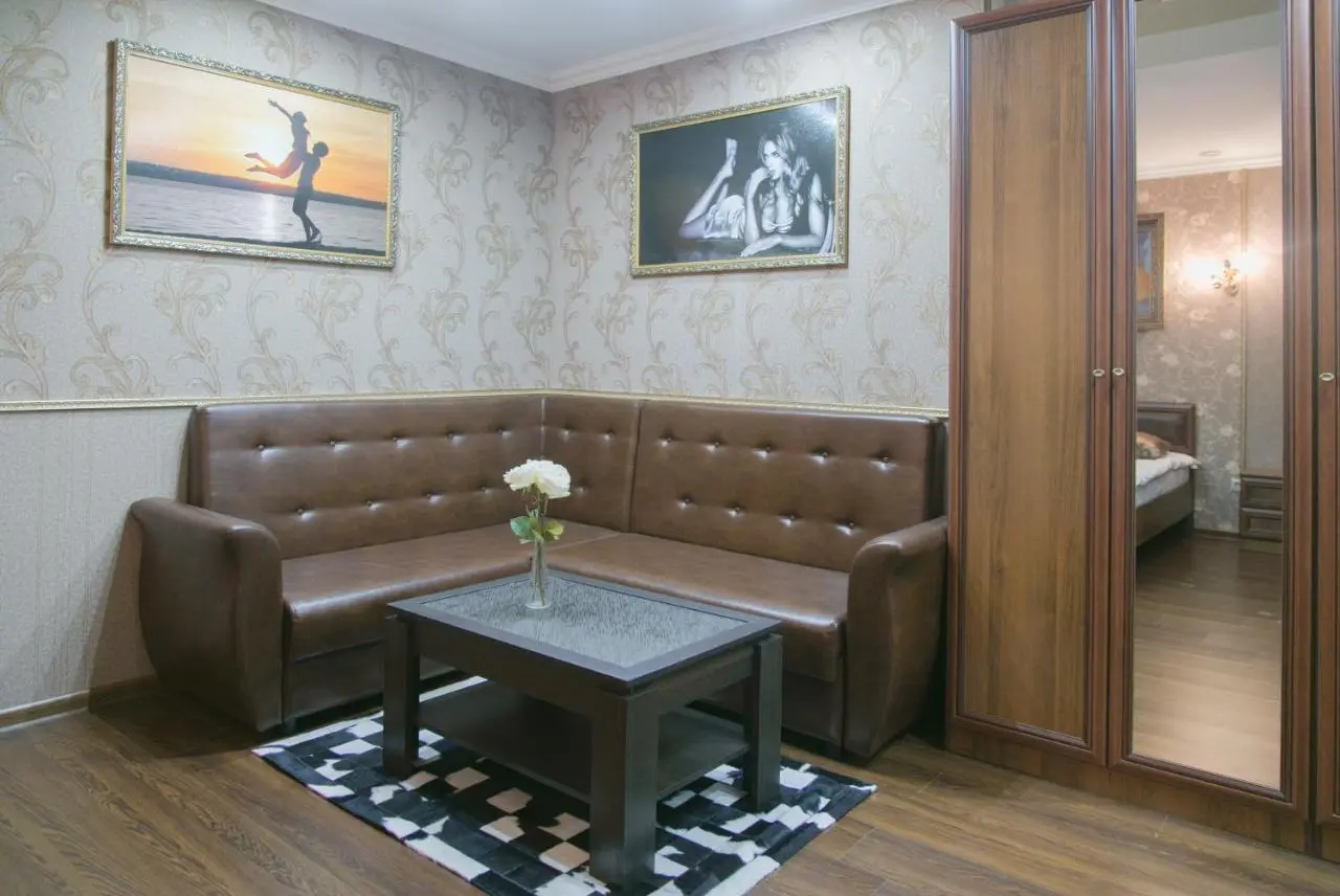 Екатеринбург: Hotel Yunost