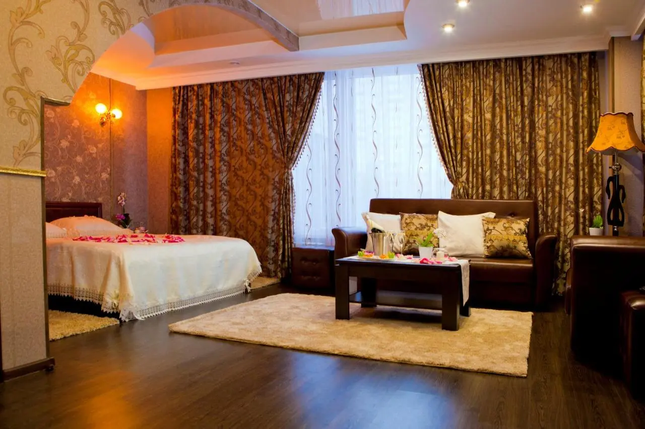 Екатеринбург: Hotel Yunost