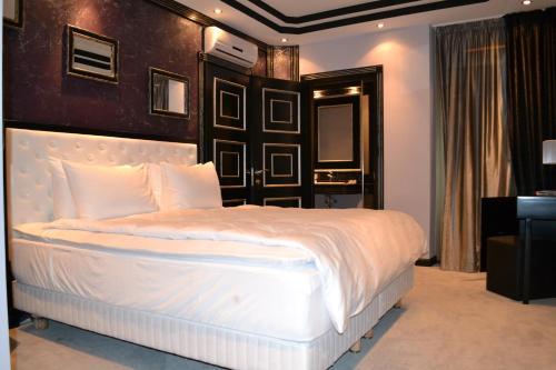Батуми: Piazza Boutique Hotel