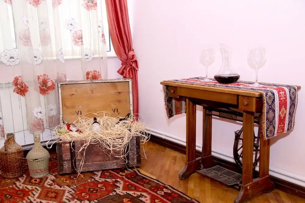 Ереван: Amiryan Apart & Tours