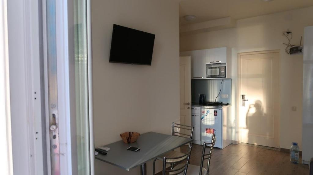 Батуми: Seafront Flat next to the Bouleward and the Mall