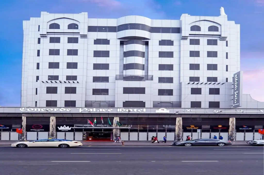 Дубай: Отель Concorde Palace