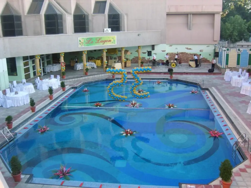 carousel image 3