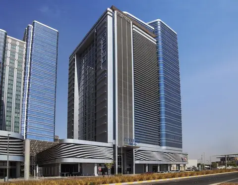 Centro Capital Centre by Rotana Hotel — фото 1