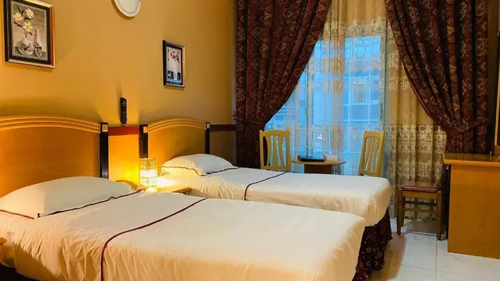 Дубай: San Marino Hotel Llc