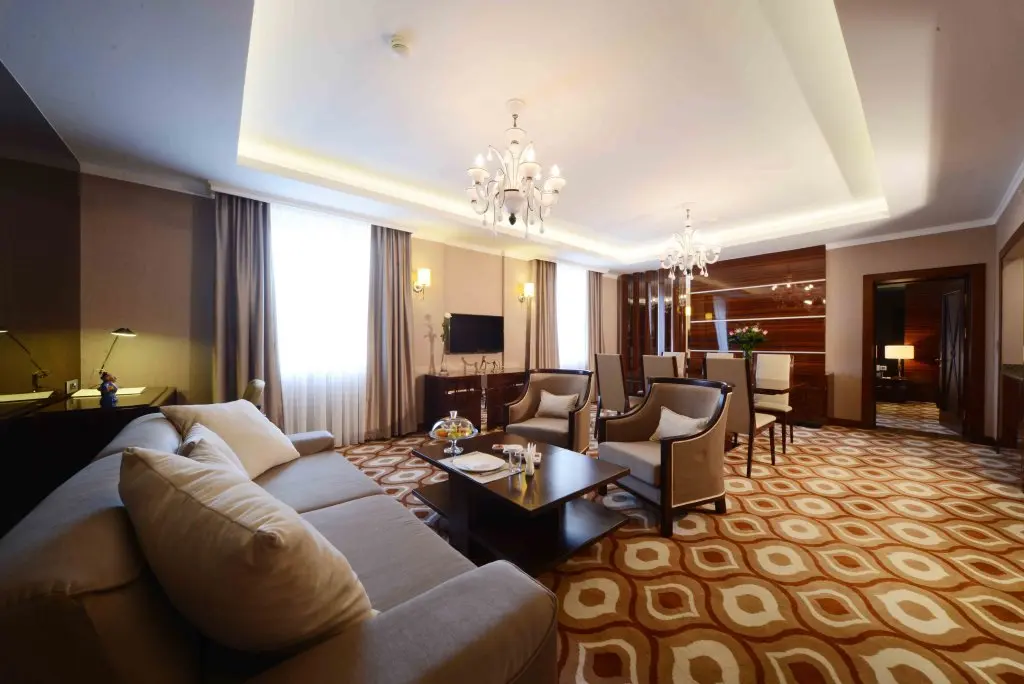 Ташкент: Отель LOTTE City Tashkent Palace