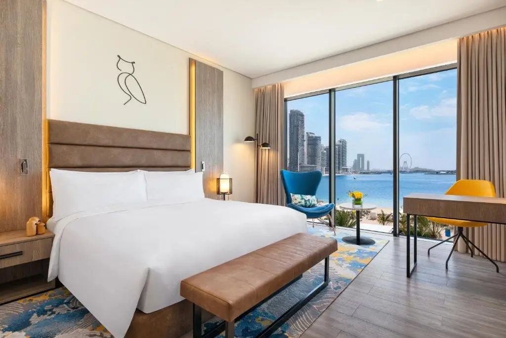 Дубай: voco Dubai the Palm, an IHG Hotel