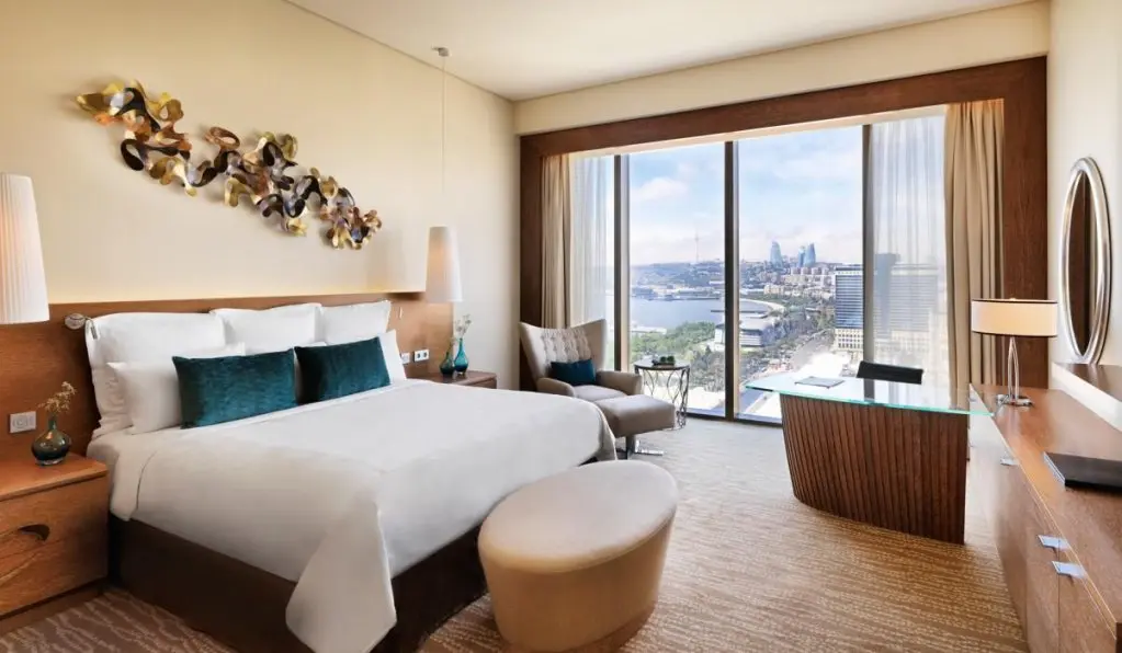 Баку: Отель JW Marriott Absheron Baku
