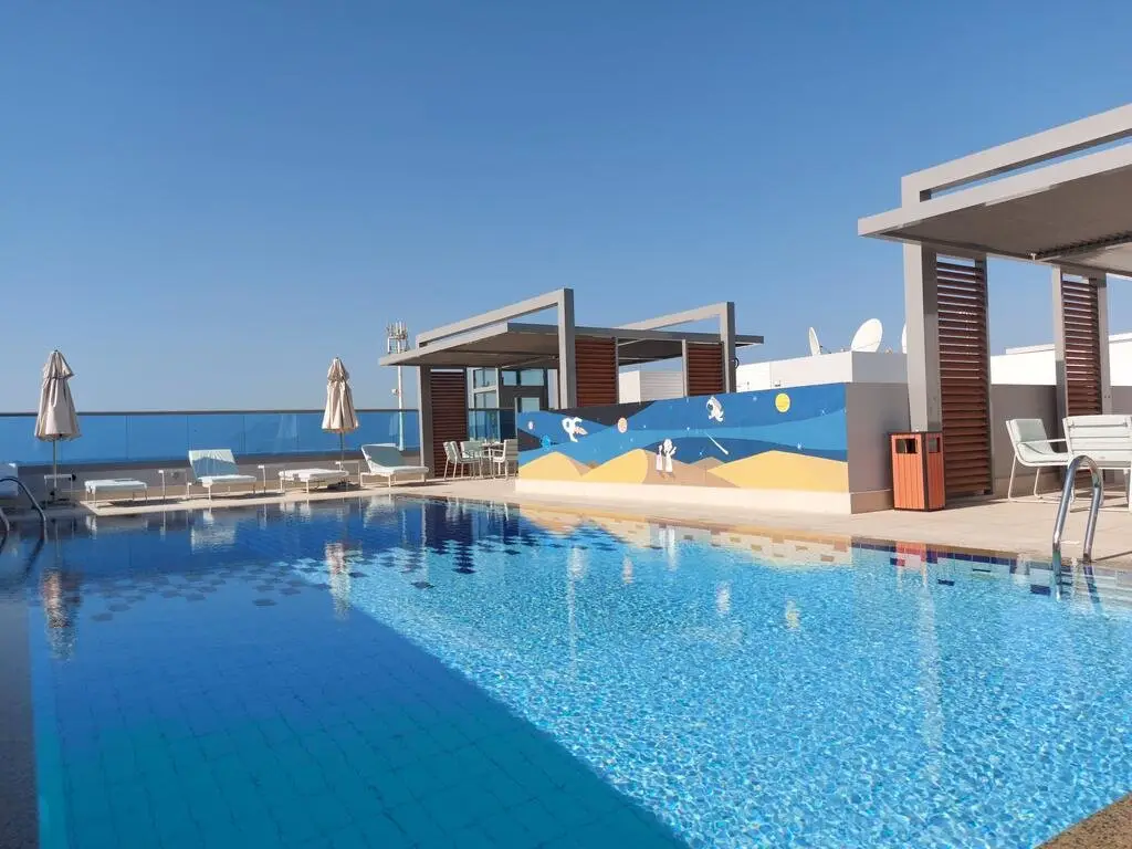 Дубай: Beach Walk Hotel Jumeirah Beach Road