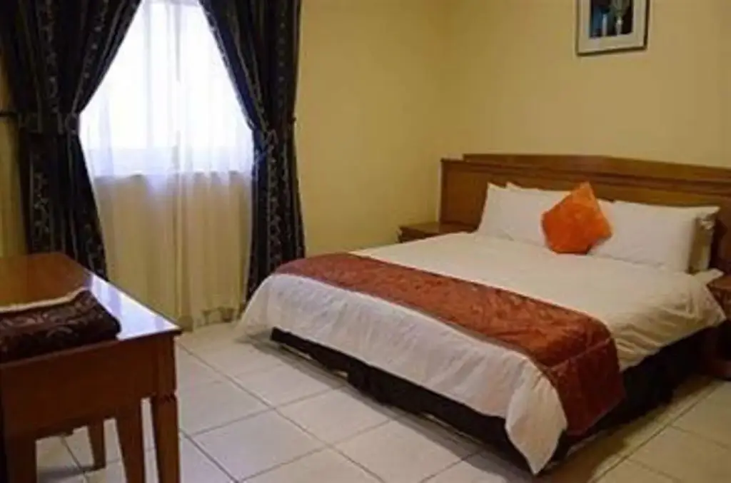 Шарджа: Burj Al Diyar Hotel Apartments