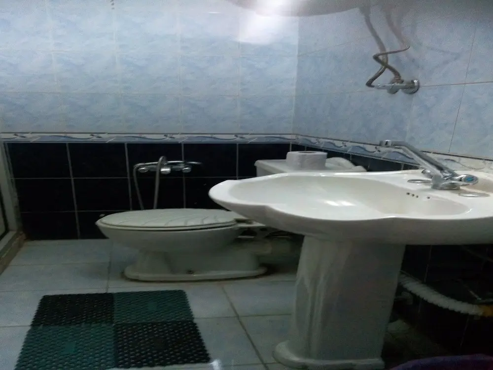 Каир: Sara Inn