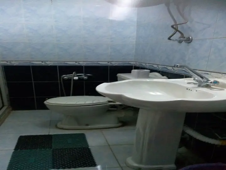 Каир: Sara Inn