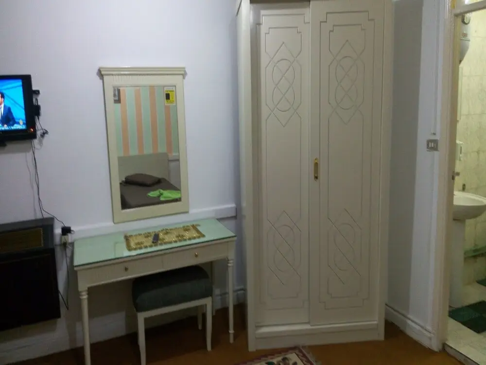 Каир: Sara Inn