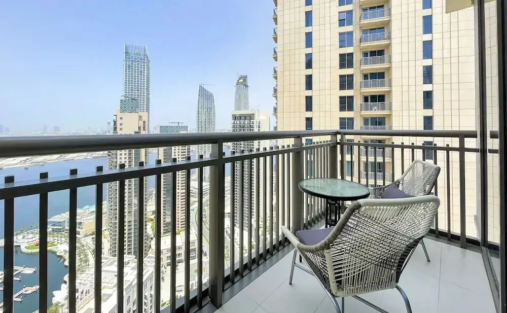 Дубай: 3B-Creekside 18 Tower A-3303