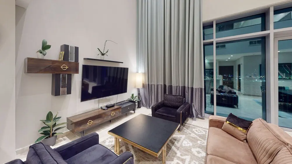 Дубай: 4 Maid Penthouse Panoramic Views in Dubai Creek Harbour