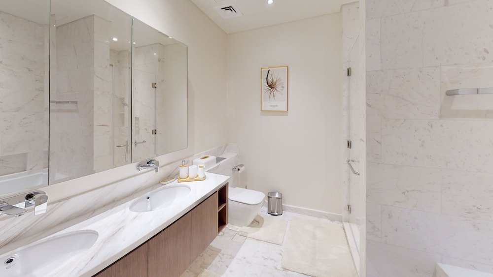 Дубай: 4 Maid Penthouse Panoramic Views in Dubai Creek Harbour