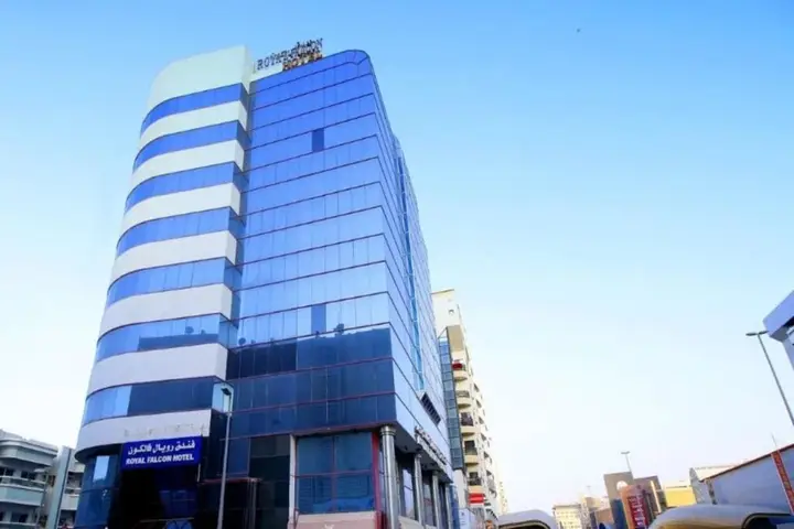 Дубай: Royal Falcon Hotel